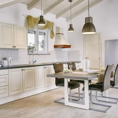Casa Margerita プーラ